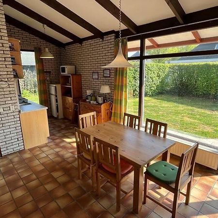 Knusse Bungalow Op Groen Park! 우도르프 외부 사진